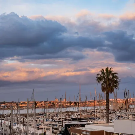 Bolina 2 Historic Center Daire Cascais